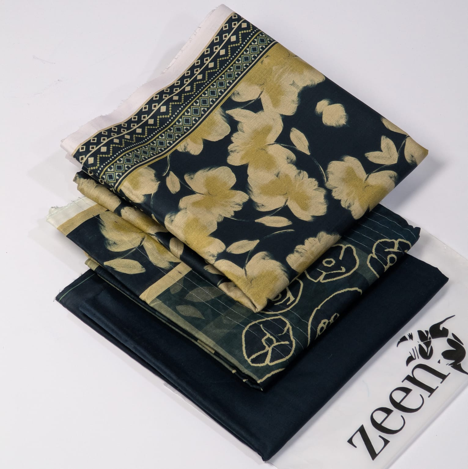 Zeen Printed Lawn Unstitched 3Piece D-006