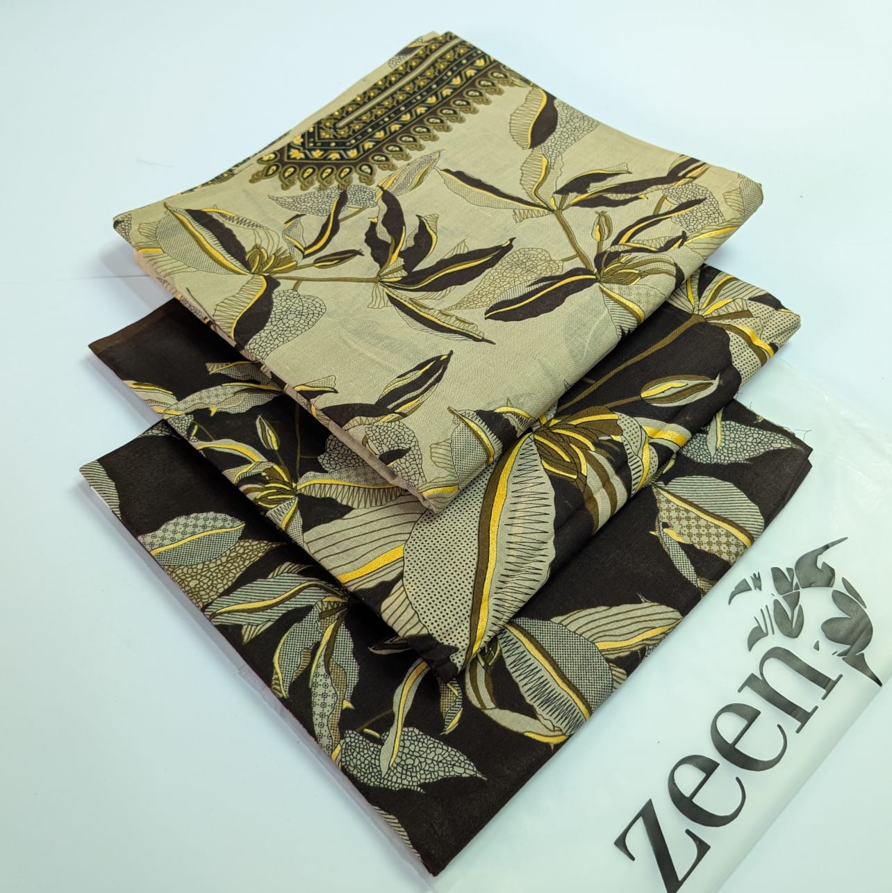 Zeen Printed Lawn Unstitched 3Piece D-89